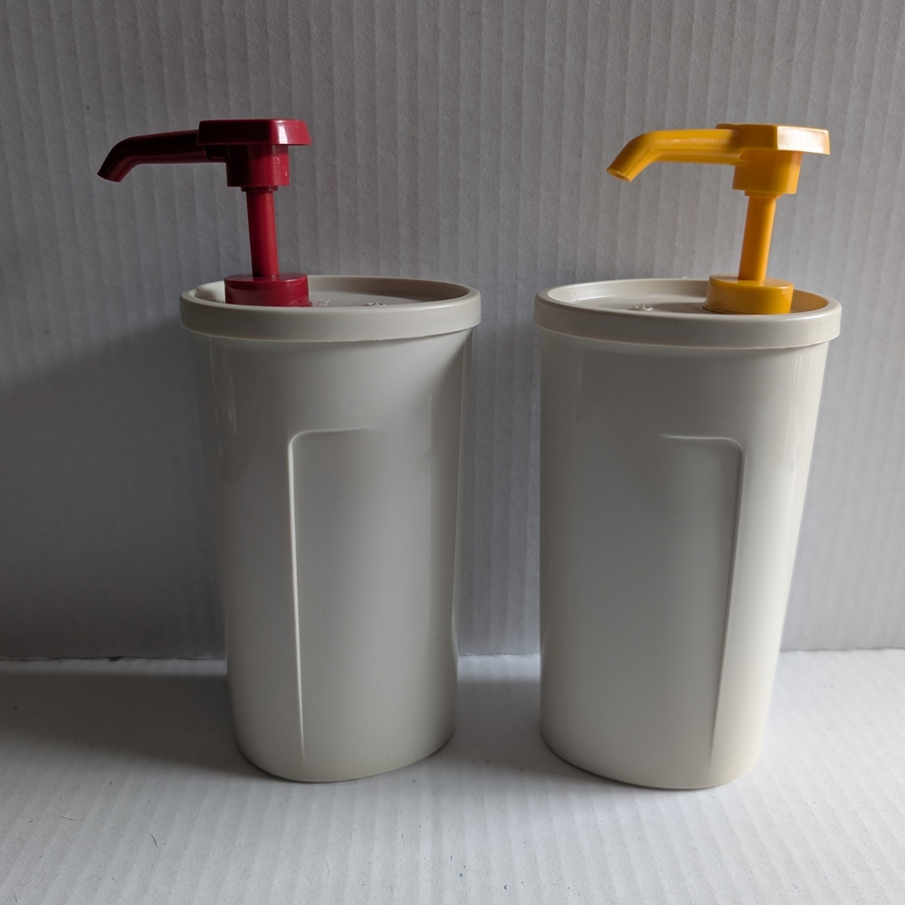 Tupperware Cream Dispenser with Red Pump